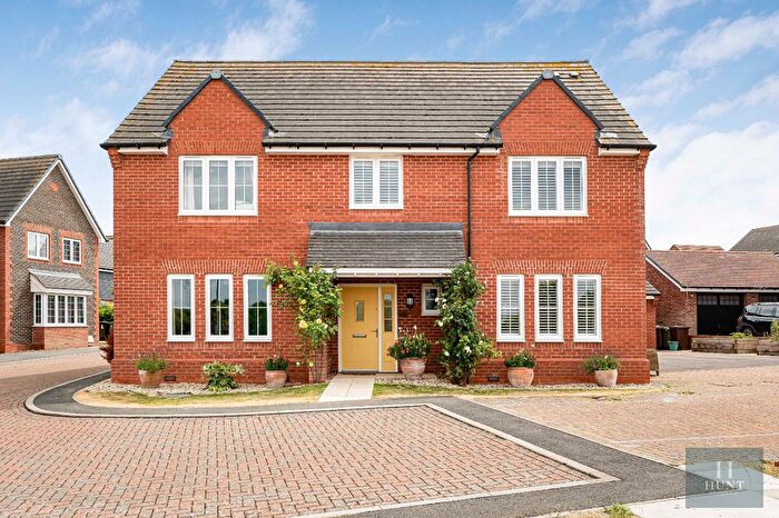 5 Bedroom Detached House For Sale In Offa Place, Thame, Oxfordshire, OX9