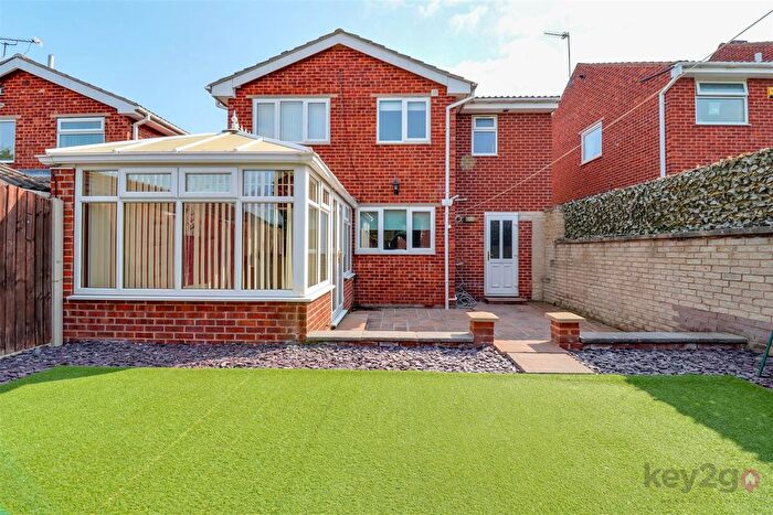 4 Bedroom Detached House For Sale In Nethermoor Drive, Killamarsh, Sheffield, S21