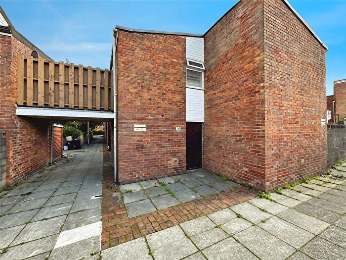 3 Bedroom Terraced House To Rent In Windrows, Skelmersdale, Lancashire, WN8