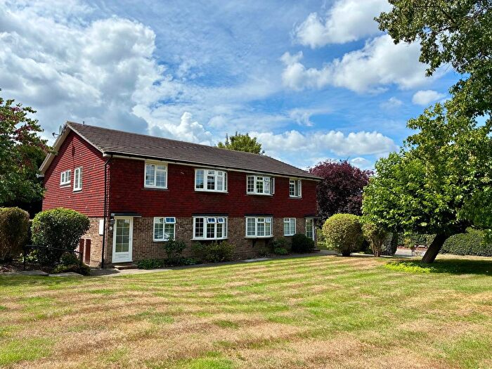 2 Bedroom Maisonette To Rent In Barnett Wood Lane, Ashtead, KT21