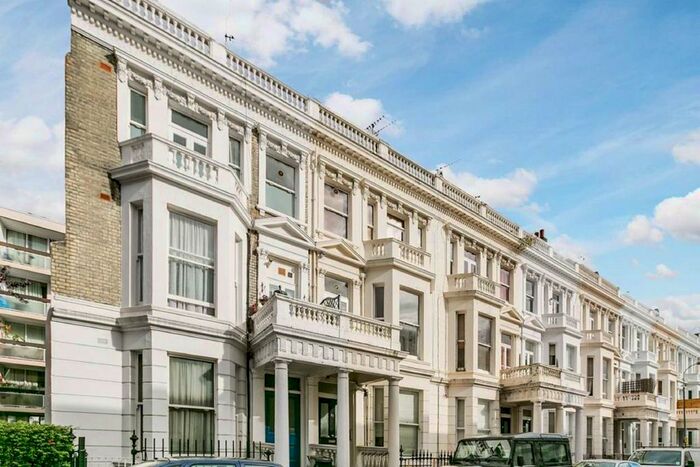 1 Bedroom Flat To Rent In Fairholme Road, London, W14
