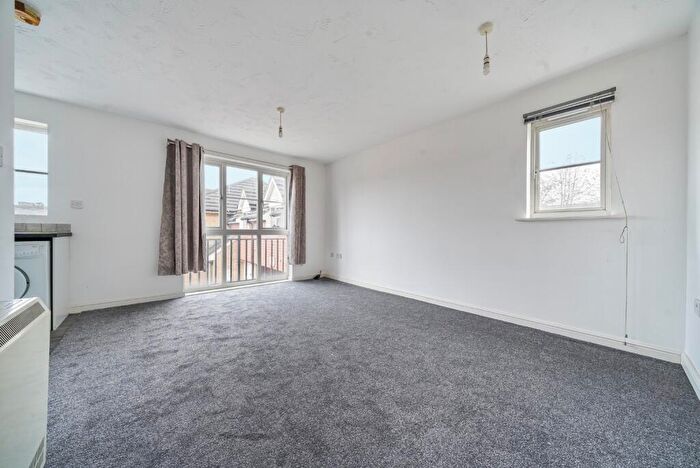 2 Bedroom Flat To Rent In Joseph Hardcastle Close, New Cross, London, SE14