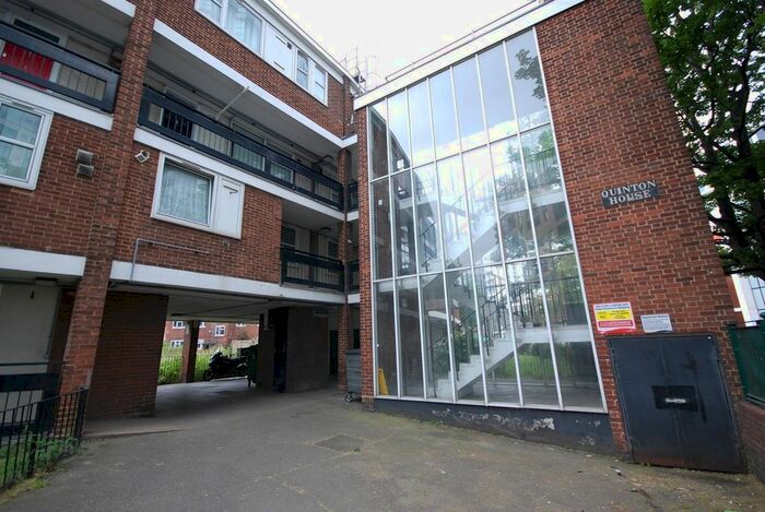 3 Bedroom Flat To Rent In Wyvil Road, London, SW8