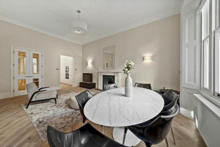 1 Bedroom Flat To Rent In Harcourt Terrace, London, SW10