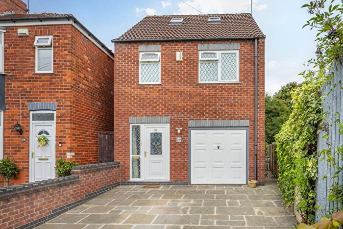 2 Bedroom Detached House For Sale In Plantation Drive, York, YO26