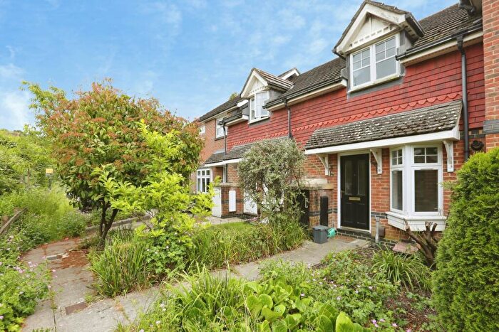 2 Bedroom Terraced House For Sale In Barn Piece, Chandlers Ford, Hampshire, SO53