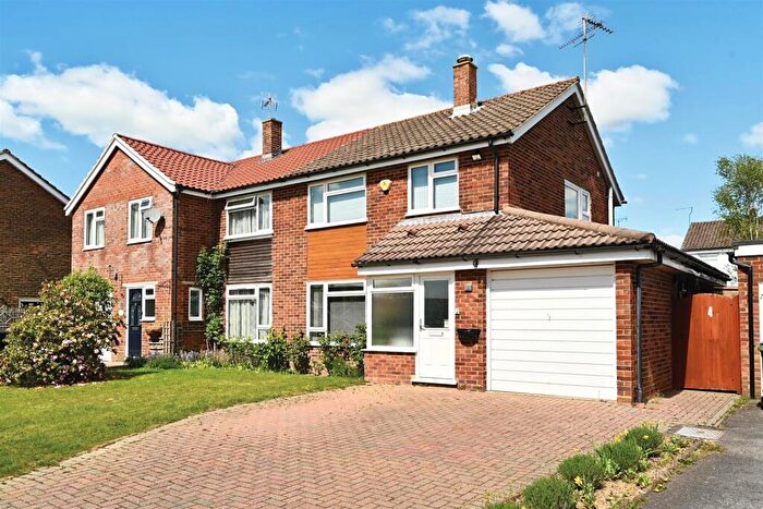 3 Bedroom Semi-Detached House For Sale In Oakwood, Partridge Green, Horsham, RH13
