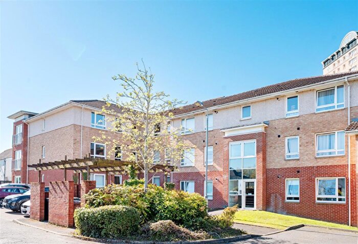 2 Bedroom Flat For Sale In Whinny Burn Court, Motherwell, ML1