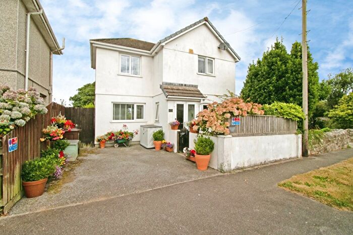 3 Bedroom Detached House For Sale In Pengwarras Road, Camborne, Cornwall, TR14