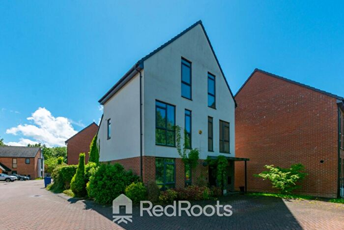 4 Bedroom Detached House For Sale In Fox Gardens, Bentley, Doncaster, DN5