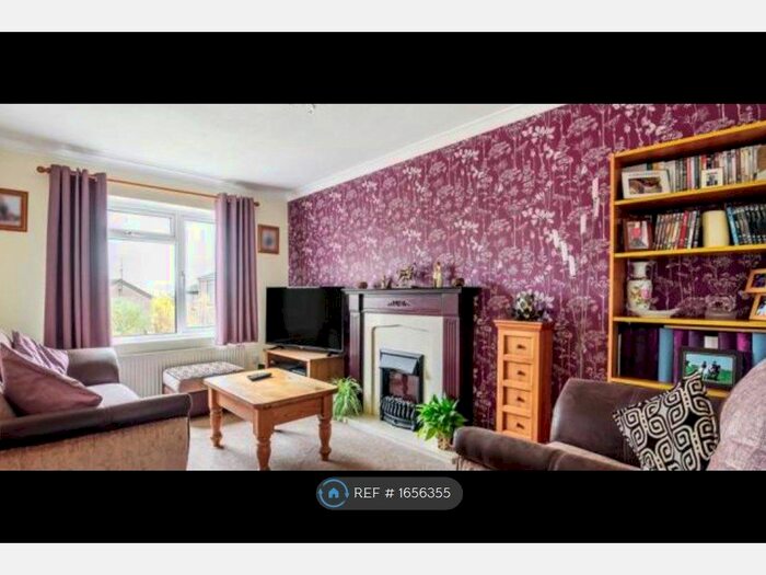 2 Bedroom Semi-Detached House To Rent In Highland Terrace, Uffculme, Cullompton, EX15