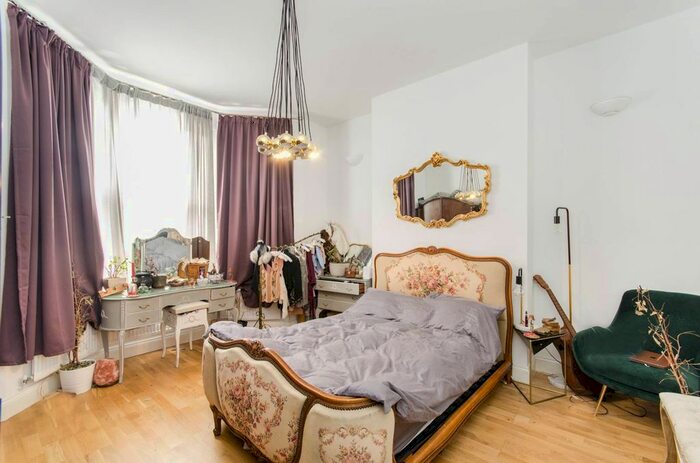 3 Bedroom Terraced House To Rent In Charlton Road, Harlesden, London, NW10