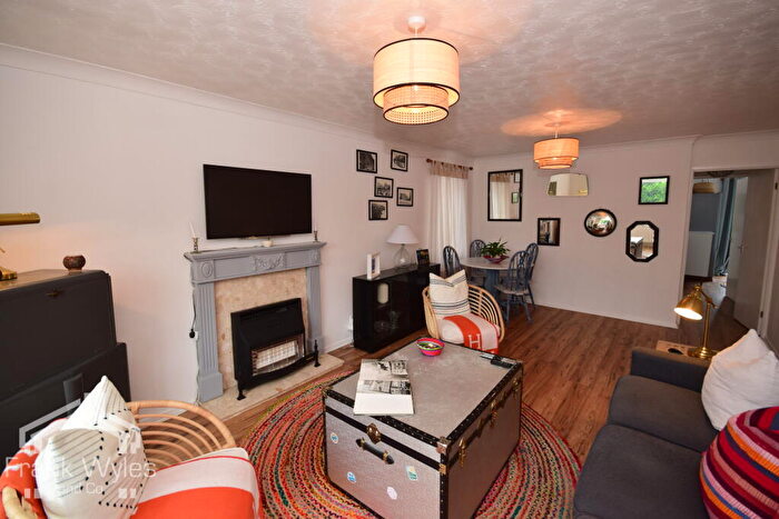 3 Bedroom Bungalow For Sale In Anchor Way Lytham St Annes Lancashire, FY8