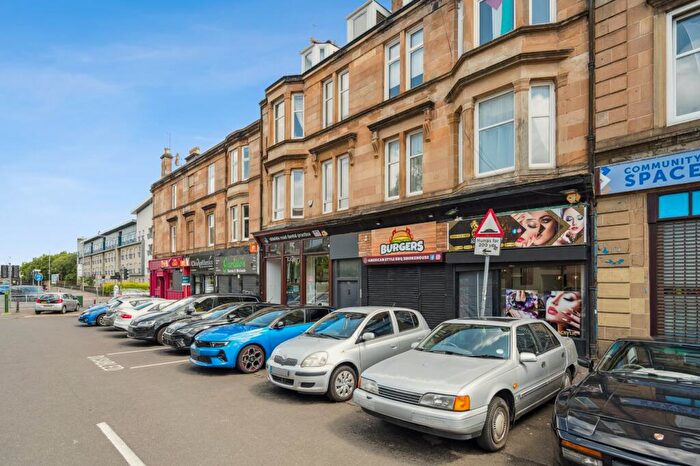 2 Bedroom Flat To Rent In Shields Road, Flat -, Pollokshields, Glasgow, G41