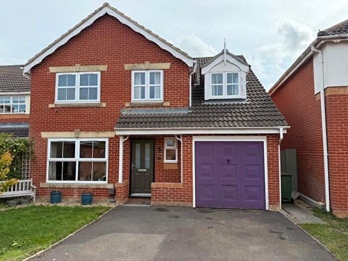 5 Bedroom Property To Rent In Bathurst Close, Burnham-On-Sea, TA8