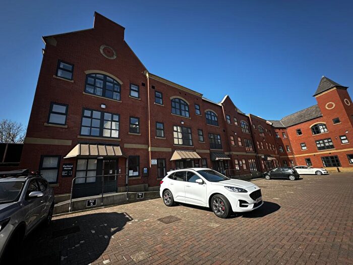 1 Bedroom Apartment To Rent In Portland Place, Doncaster, DN1