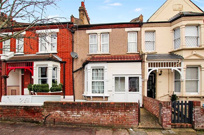 3 Bedroom Terraced House For Sale In Macoma Road, Plumstead Common, SE18