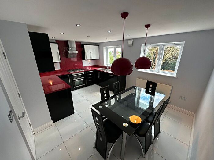 3 Bedroom Semi-detached House To Rent In Vesper Road, Kirkstall, Leeds, LS5