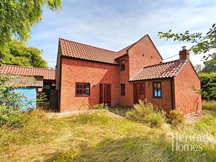 3 Bedroom Detached House For Sale In Lennon House, New Lane, Mattishall, Dereham, Norfolk, NR20