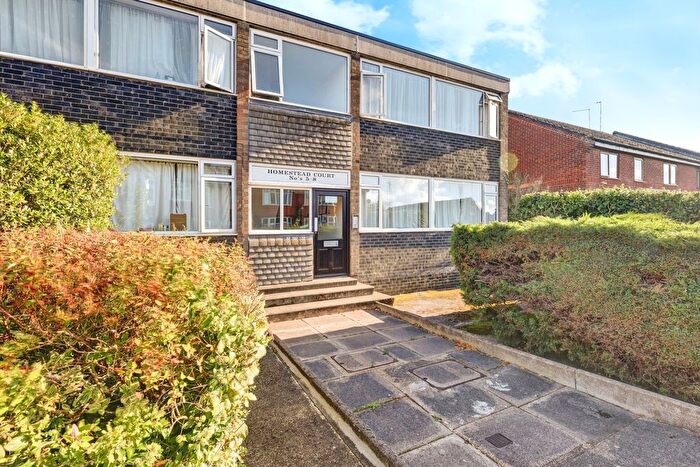 2 Bedroom Flat For Sale In Homestead Way, Northampton, Northamptonshire, NN2