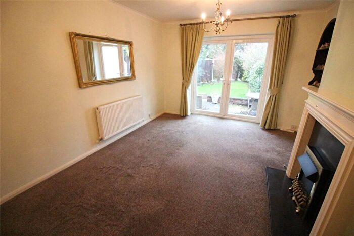 2 Bedroom Bungalow For Sale In Charterhouse Road, Orpington, BR6
