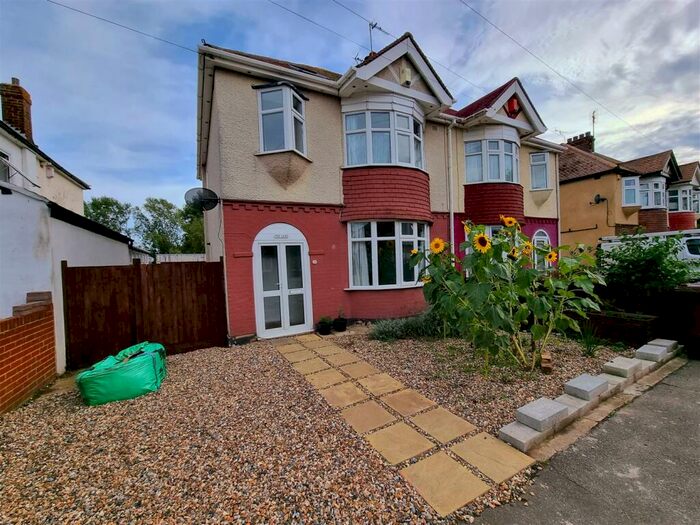 3 Bedroom House To Rent In Beckley Road, Sheerness, ME12