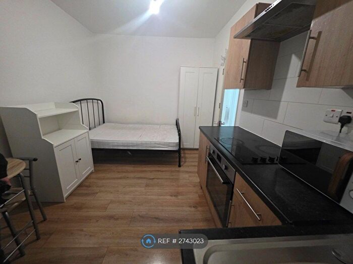 Studio To Rent In Barking Road, London, E13