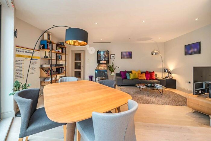 2 Bedroom Flat For Sale In Worship Street, Worship Street, Shoreditch, EC2A