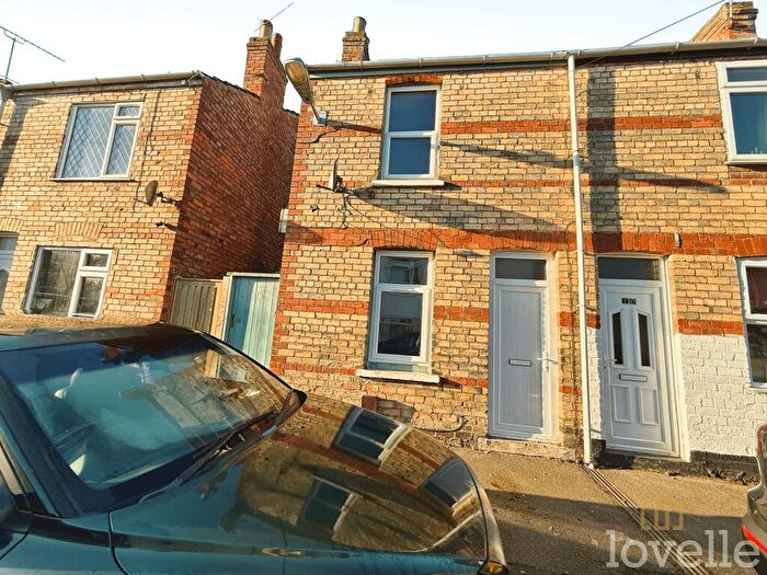 2 Bedroom Semi-Detached House To Rent In Salisbury Street, Gainsborough, DN21