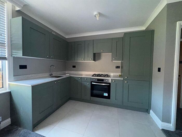 Studio To Rent In Wickham Lane, London, SE2