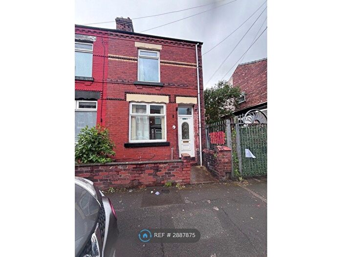 2 Bedroom Terraced House To Rent In Carberry Road, Manchester, M18