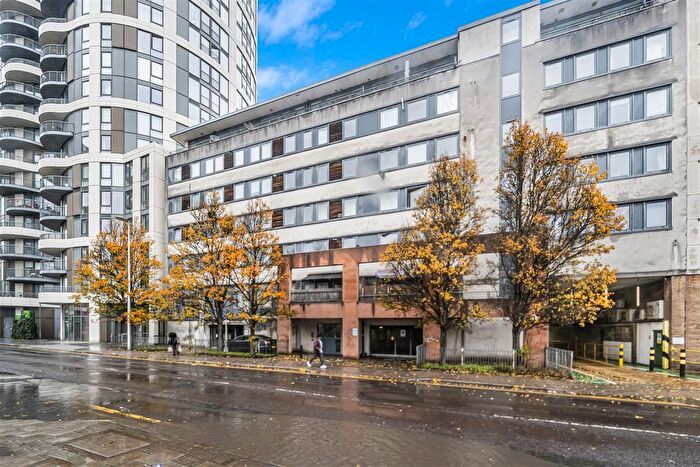 2 Bedroom Flat For Sale In Central House, Cambridge Road, Barking, IG11