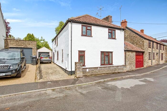 4 Bedroom Link Detached House For Sale In Church Street, Merriott, TA16