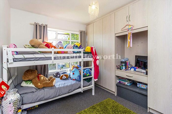 2 Bedroom Bungalow For Sale In Woodlands Drive, Heysham, Morecambe, LA3