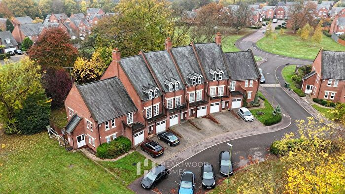 4 Bedroom Town House For Sale In Tamarix Crescent, St. Albans, AL2