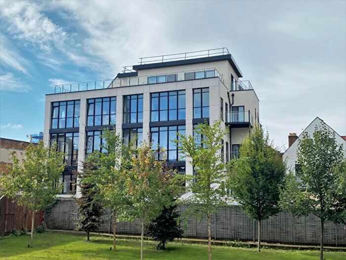 2 Bedroom Apartment To Rent In St. Johns Lane, Gloucester, GL1