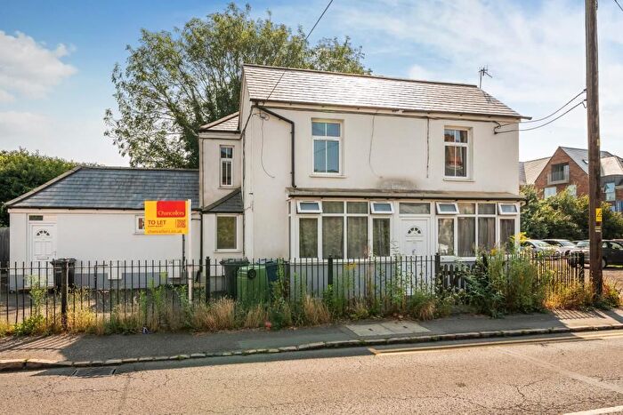 2 Bedroom Maisonette To Rent In Wycombe Lane, Wooburn Green, HP10