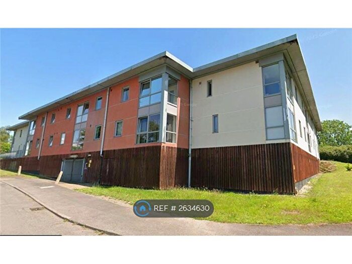 2 Bedroom Flat To Rent In Severn Point, Bristol, BS10