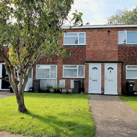 2 Bedroom Flat To Rent In Lower Elmstone Drive, Tilehurst, Reading, RG31