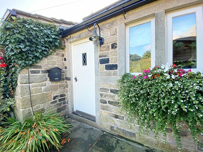 3 Bedroom Cottage For Sale In Nooket Cottage, The Village, Farnley Tyas, HD4