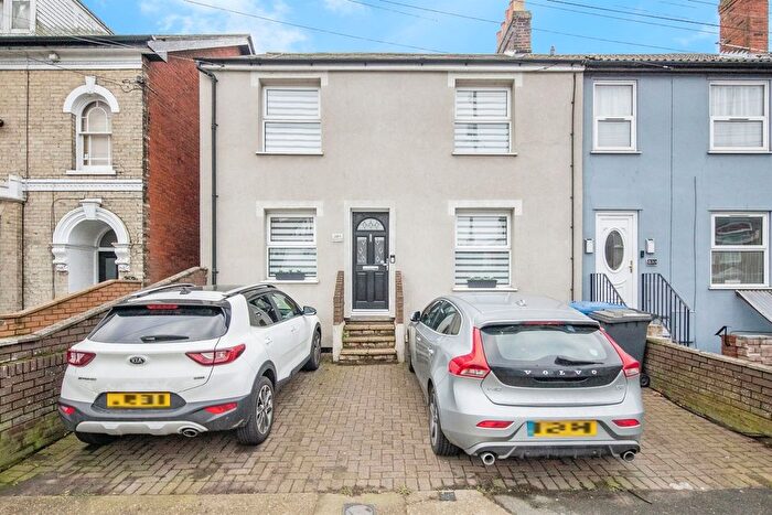 4 Bedroom Terraced House For Sale In Norwich Road, Ipswich, IP1