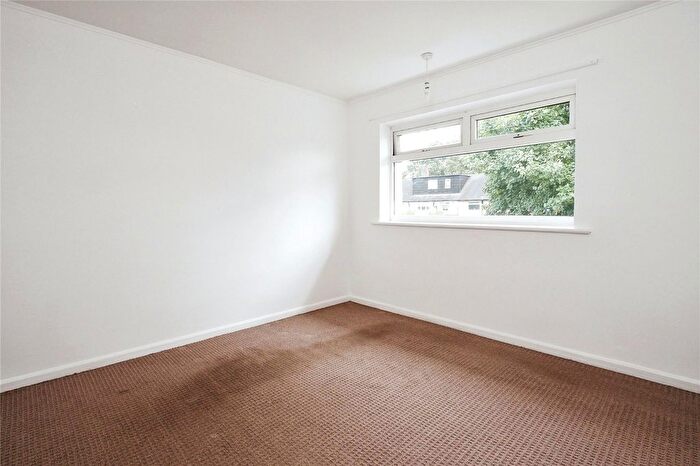 3 Bedroom Terraced House For Sale In Bradley Walk, Clifton, Nottingham, NG11