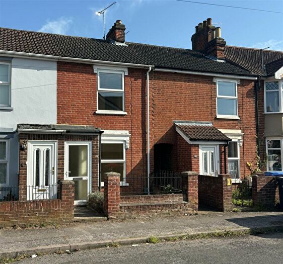 2 Bedroom Terraced House To Rent In Orwell Road, Ipswich, IP3