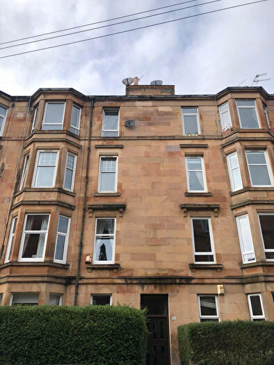 2 Bedroom Flat To Rent In Deanston Drive, Shawlands, G41