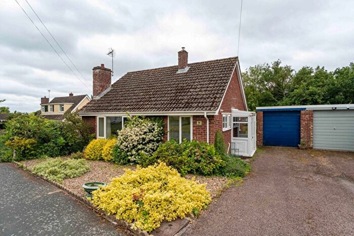 2 Bedroom Detached Bungalow For Sale In Peacocks Close, Cavendish, Suffolk, CO10