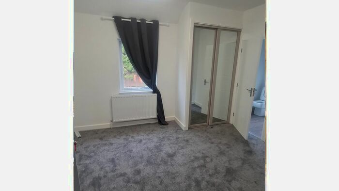 1 Bedroom Property To Rent In Thorneycroft Lane, Wolverhampton, WV10