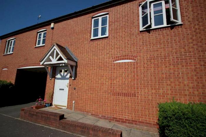 2 Bedroom Flat To Rent In Lee Meadowe, Chase Meadow, Warwick, CV34