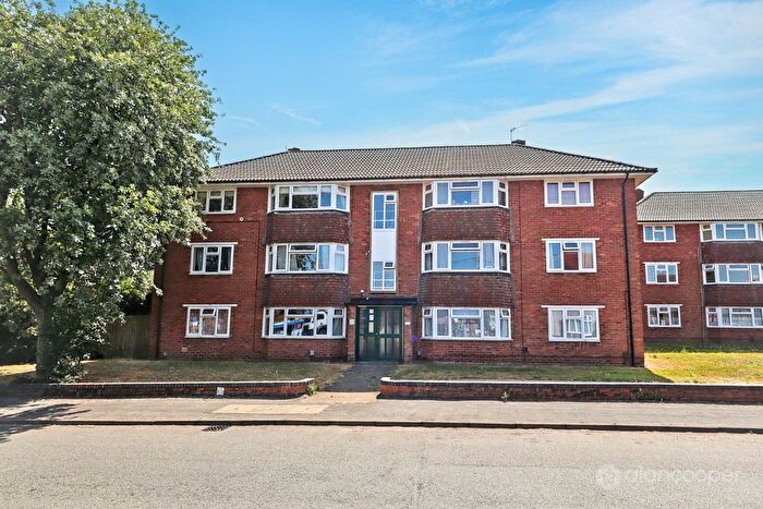 2 Bedroom Flat For Sale In New Street, Bulkington, Warwickshire, CV12
