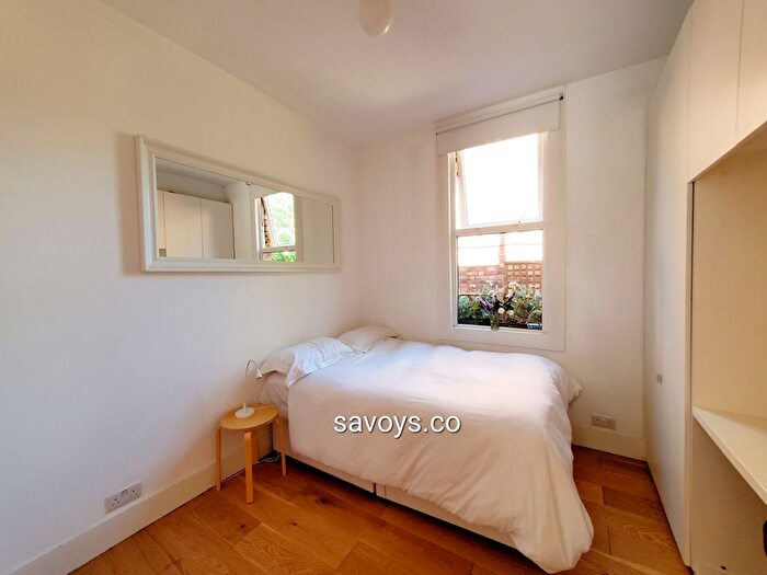 3 Bedroom Flat To Rent In Riffel Road, Willeseden Green, NW2