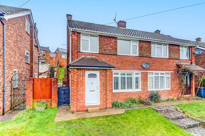 3 Bedroom Semi Detached House For Sale In Telford Way, High Wycombe, Buckinghamshire, HP13